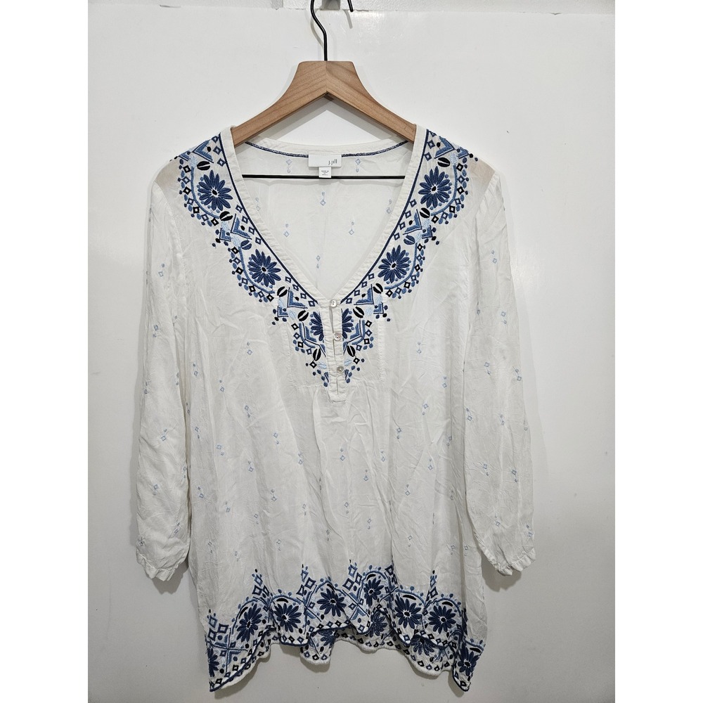 J.Jill XL White Blue Embroidered Tunic Top Rayon 3/4 Sleeve Boho Coastal
